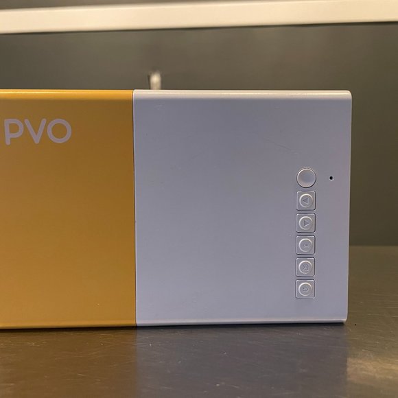 PVO Mini projector w/ HDMI, USB interfaces w/controller - Picture 4 of 6